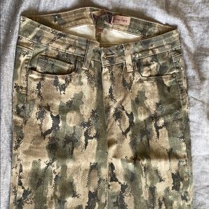 Paige camo jeans